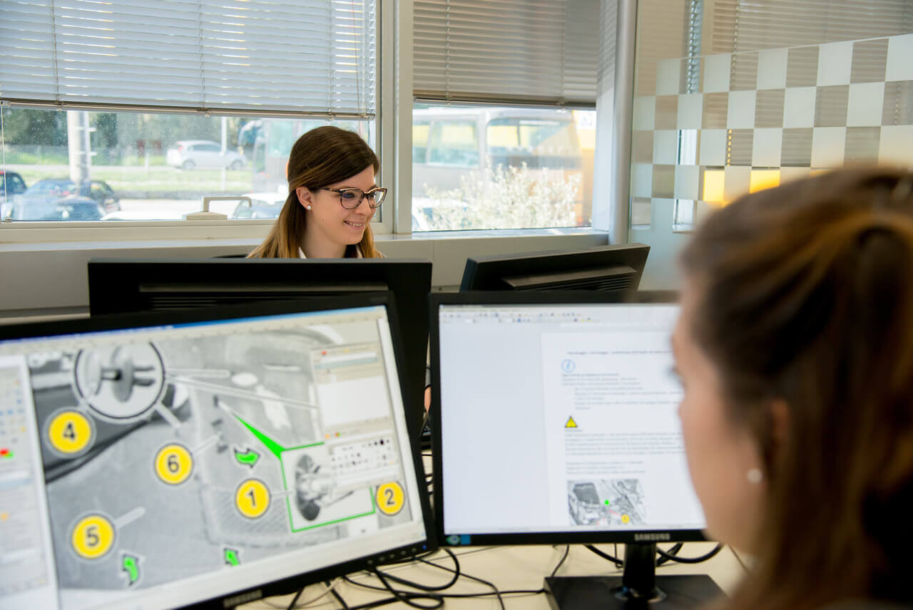 Techline - slideshow